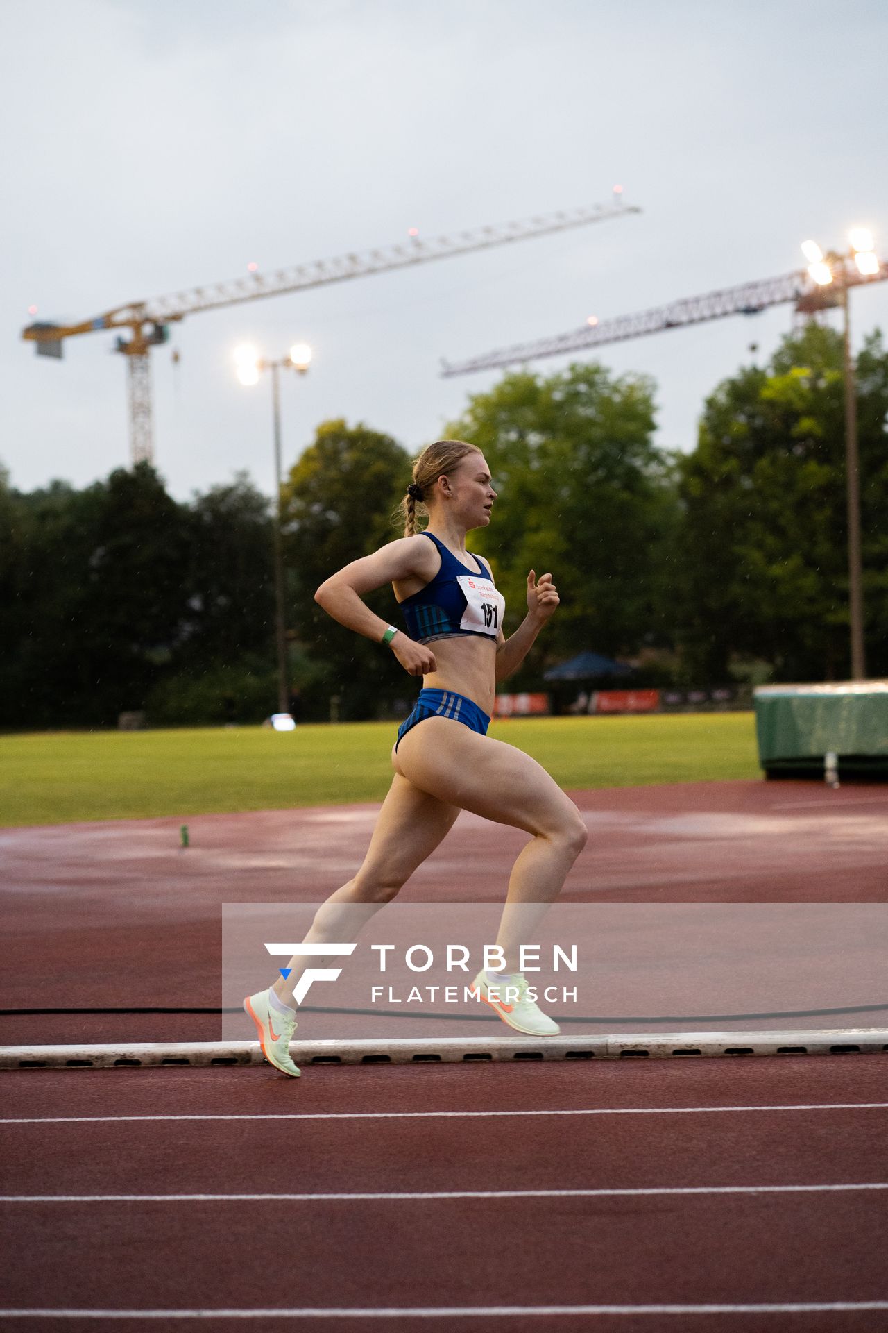 Nadine Stricker (SG Motor Gohlis-Nord Leipzig e.V.) ueber 1500m am 03.06.2022 waehrend der Sparkassen Gala in Regensburg